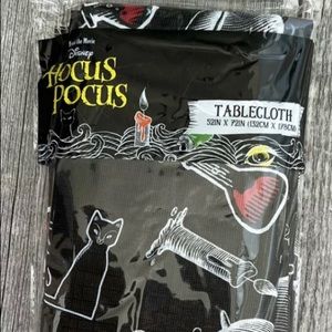 Disney Hocus Pocus Tablecloth 52 in x 72in